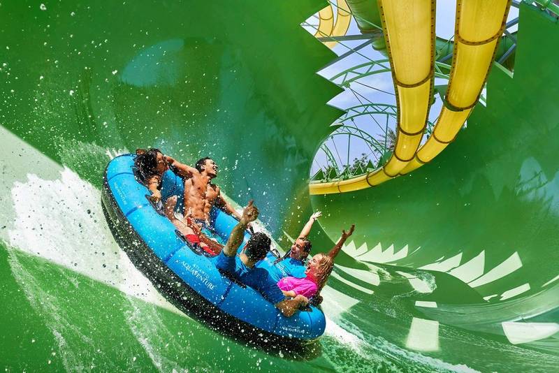 Aquaconda six-seater slide